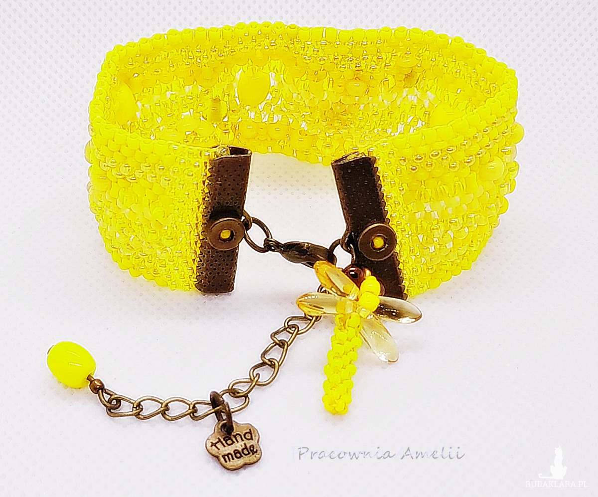 żółta bransoletka z ważką beading